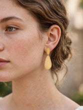 Load image into Gallery viewer, AGNES EARRINGS
