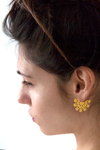 Load image into Gallery viewer, PINA EARRINGS
