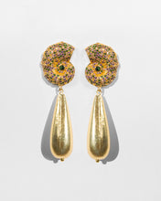 Load image into Gallery viewer, CALYPSO SHELL EARRINGS WITH CRYSTALS
