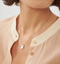 Load image into Gallery viewer, SMALL CHIARA DIAMOND NECKLACE
