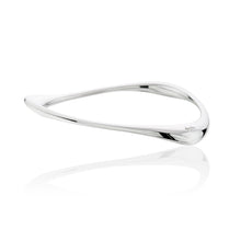 Load image into Gallery viewer, BOOMERANG POLISHED SILVER BRACELET
